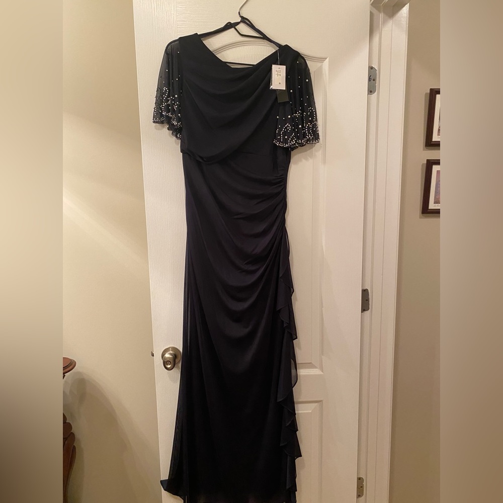 NWT: Navy full length gown by Betsy & Adam—Size 12